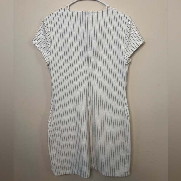 Wild Fable Women’s Short Sleeve Mini Shift Dress NWT Size Large White/Black - Picture 5 of 5